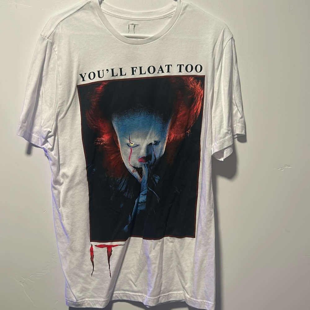 Men’s size large “ You’ll float too” IT t-shirt